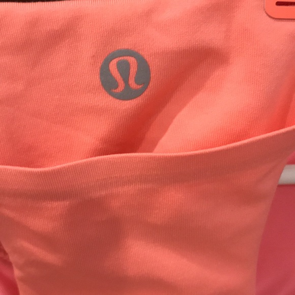 Lululemon Workout Top - Picture 3 of 5